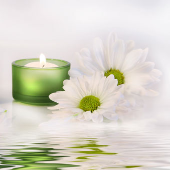 candles-and-flowers